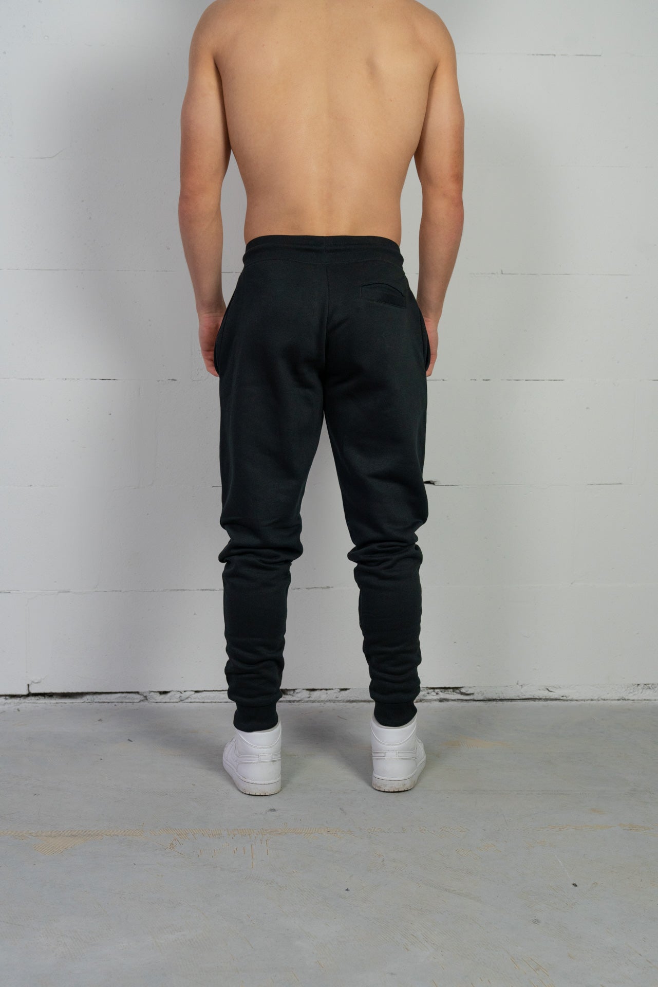 Essential Sweatpants